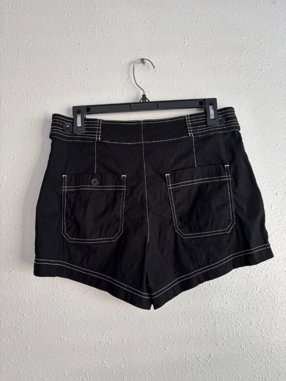 Maeve Black White Contrast Stitch Linen-Blend High-Rise Shorts - Picture 3 of 4